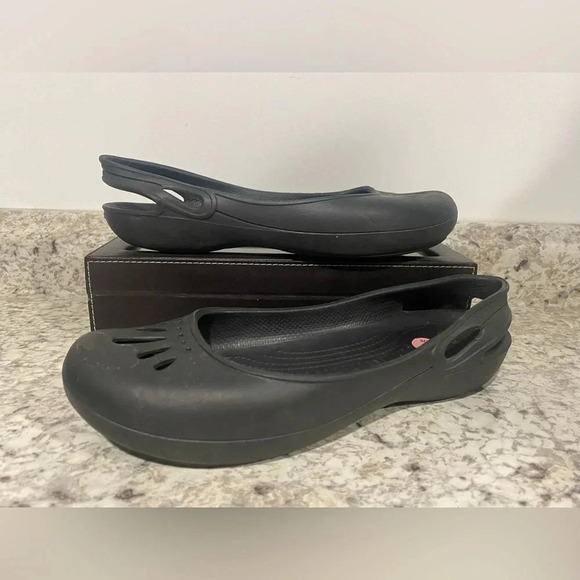 Crocs Kadee Black Eyelet Cutout Slingback Shoes Flats Women’s Size 9 - Picture 8 of 8